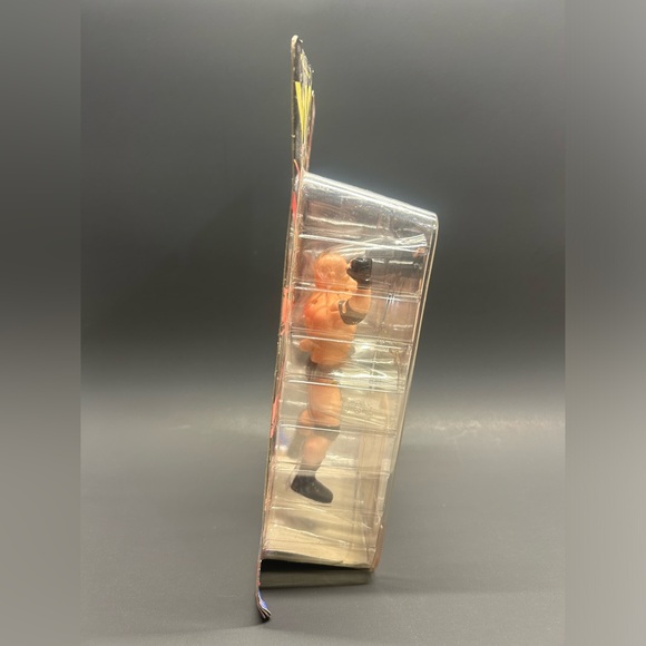 WCW 1998 ATOMIC ELBOW GOLDBERG ACTION FIGURE Brand New In Package Toymakers - Picture 5 of 9